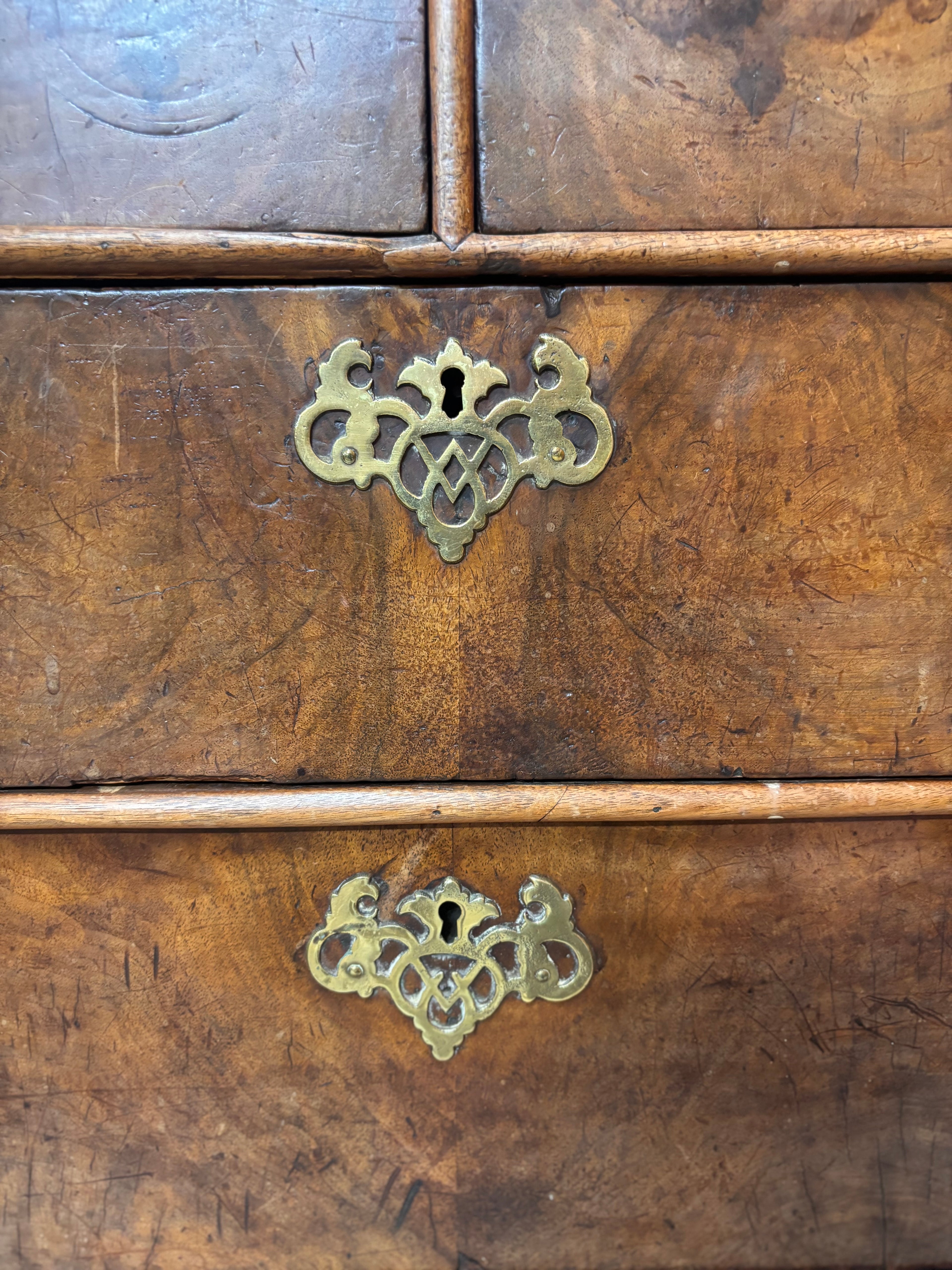 18th C Walnut Chest of Drawers