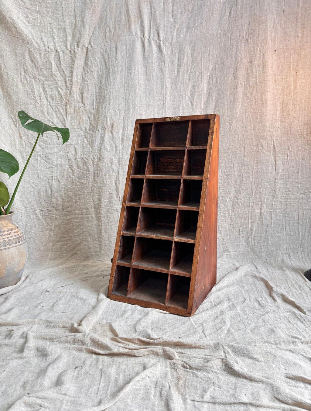 H.W. Caslon &amp; Co Ltd Typesetters Display Stand