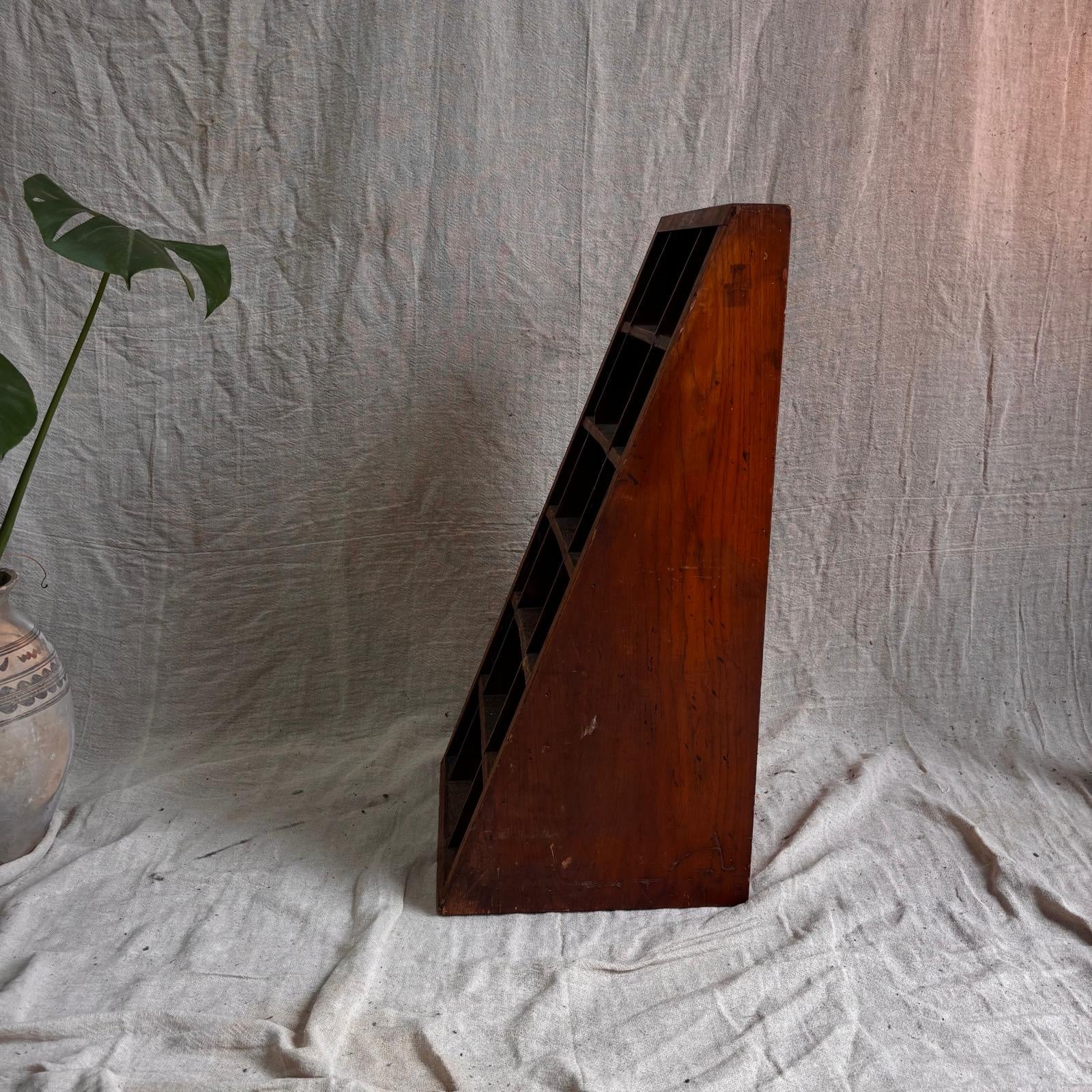 H.W. Caslon &amp; Co Ltd Typesetters Display Stand