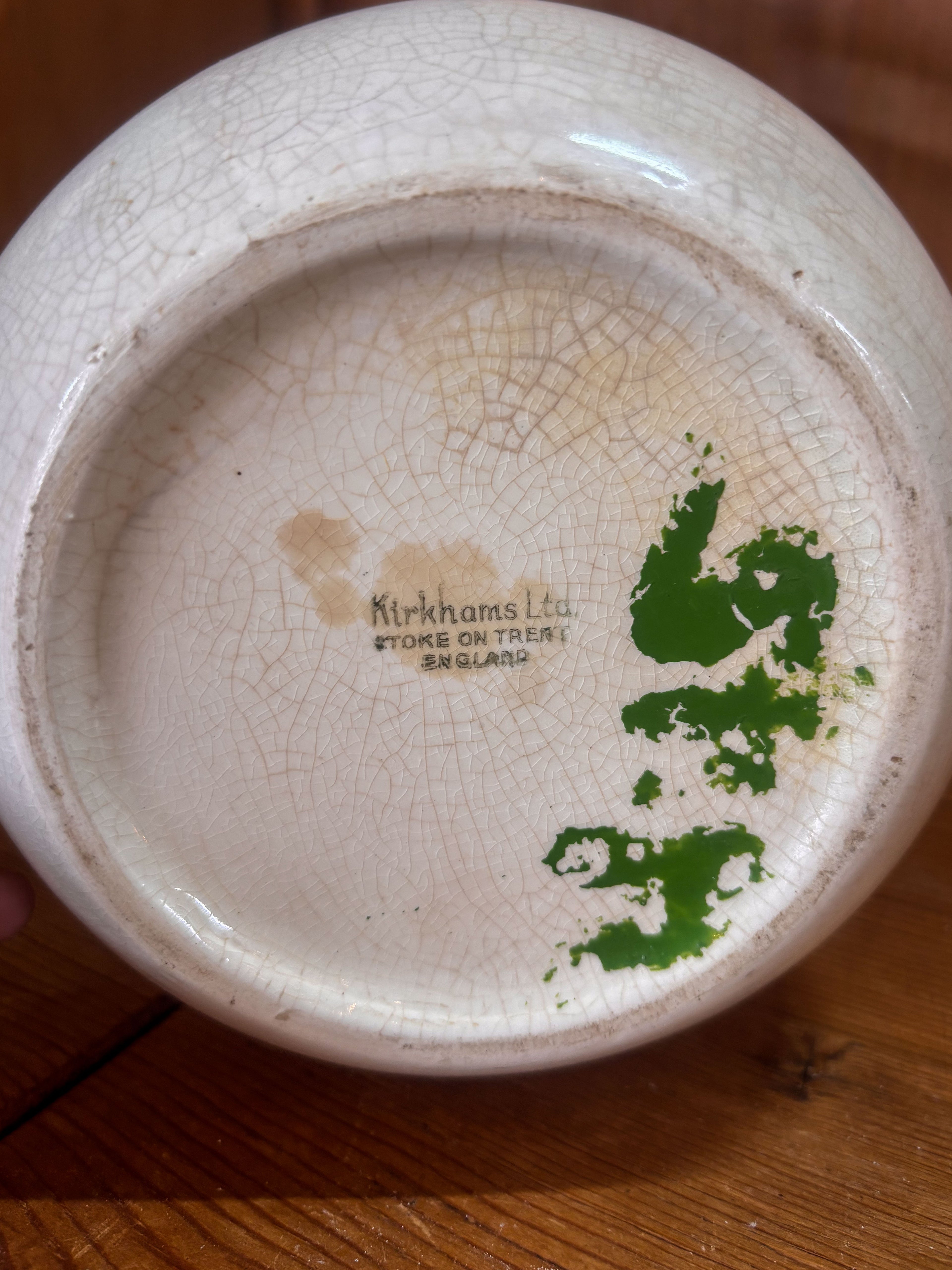 Ceramic inhaler with 'Kirkhams Ltd' branding. 