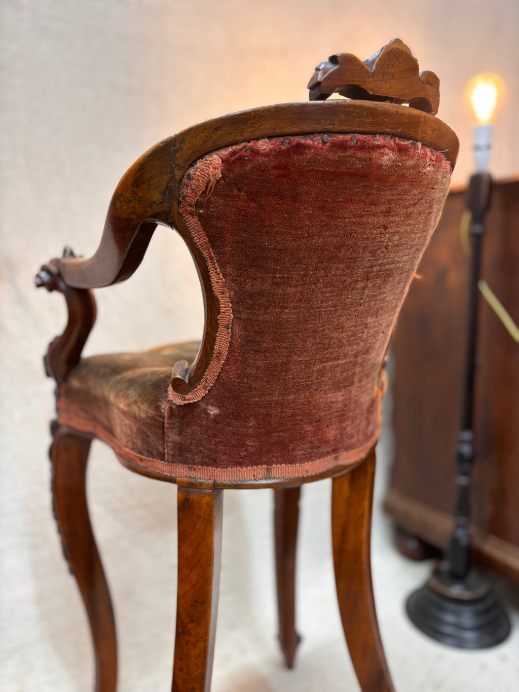 Victorian Child’s Parlour or Dressing Chair.