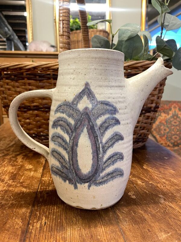 Studio pottery vase with spout - Image 4