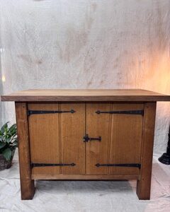 Arts & Craft Style Oak Cupboard